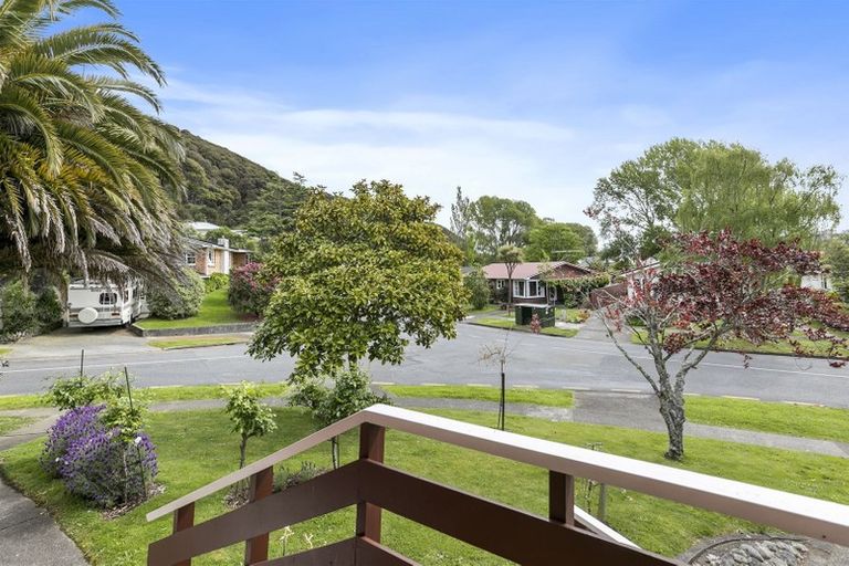 Photo of property in 11 Cleary Street, Waterloo, Lower Hutt, 5011