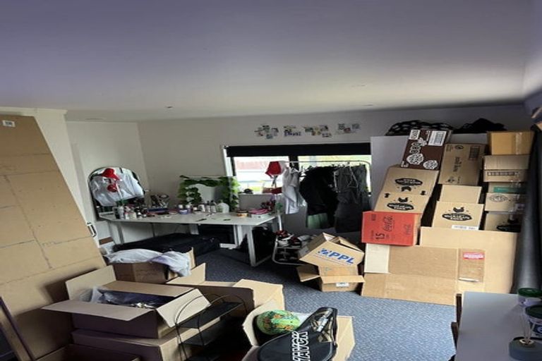 Photo of property in 79 Frobisher Street, Island Bay, Wellington, 6023