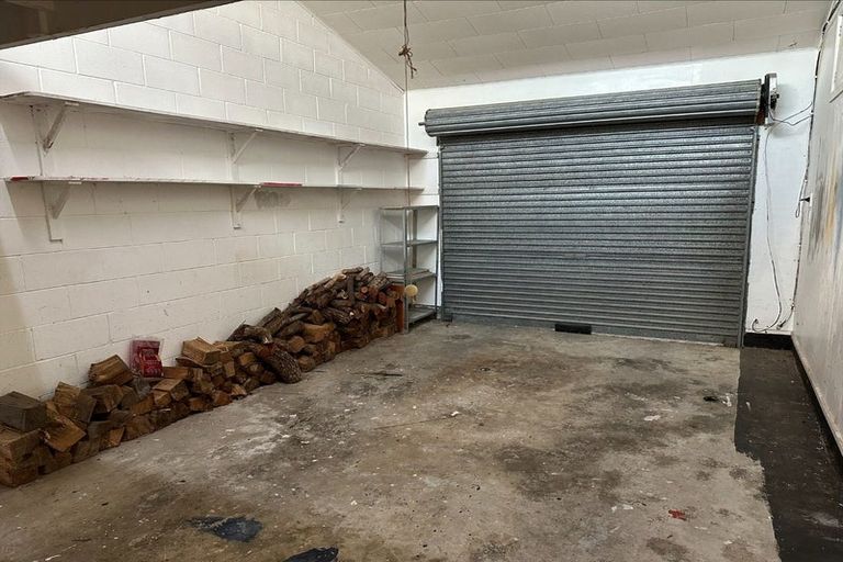 Photo of property in 4a Sunny Glen, Waikanae, 5036