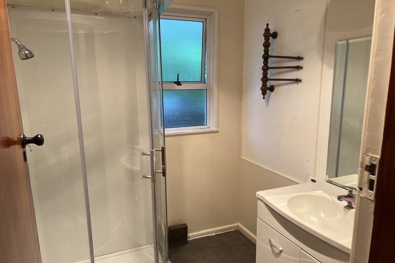 Photo of property in 48 Balgay Street, Upper Riccarton, Christchurch, 8041