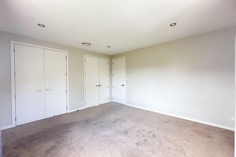 Photo of property in 59 Bernard Magnus Lane, Greenhithe, Auckland, 0632