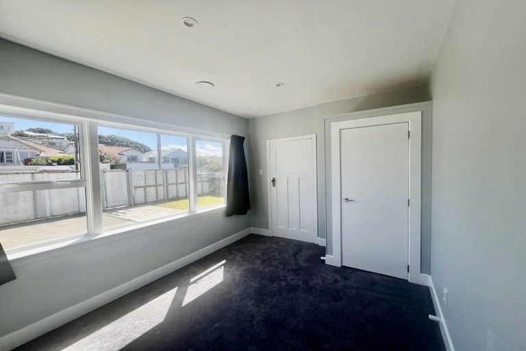 Photo of property in 12 Caledonia Street, Miramar, Wellington, 6022