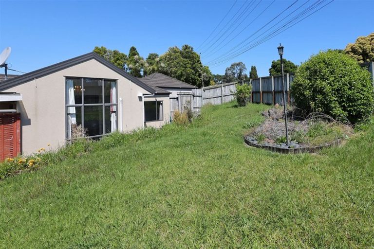 Photo of property in 74 Hetherington Road, Ranui, Auckland, 0612