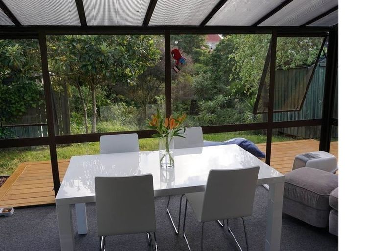Photo of property in 2/32 Drome View Place, Beach Haven, Auckland, 0626