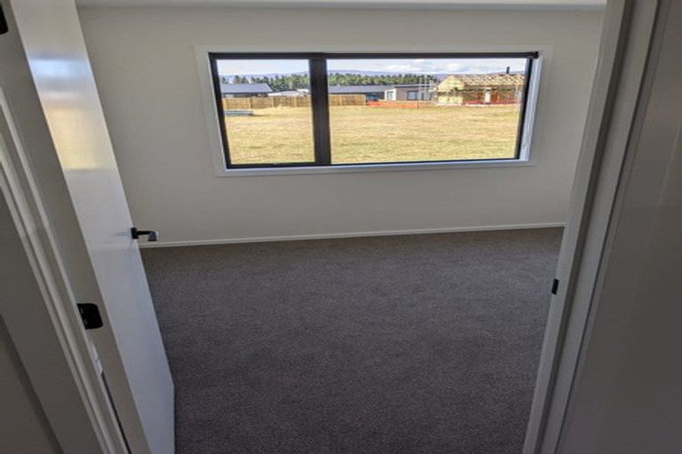 Photo of property in 10 Waddell Street, Lake Hawea, 9382