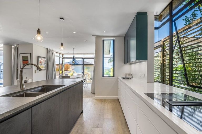 Photo of property in 10b Paritai Drive, Orakei, Auckland, 1071