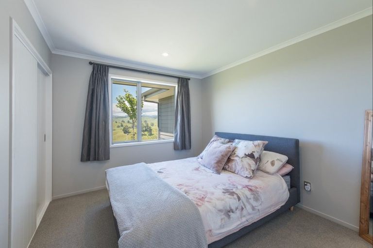 Photo of property in 90 Kilkenny Place, Wakefield, 7095