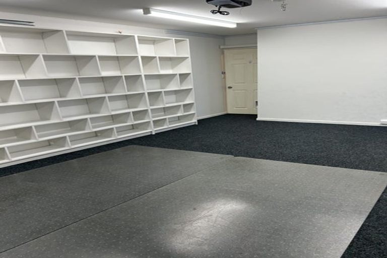 Photo of property in 4/52 Taharoto Road, Takapuna, Auckland, 0622