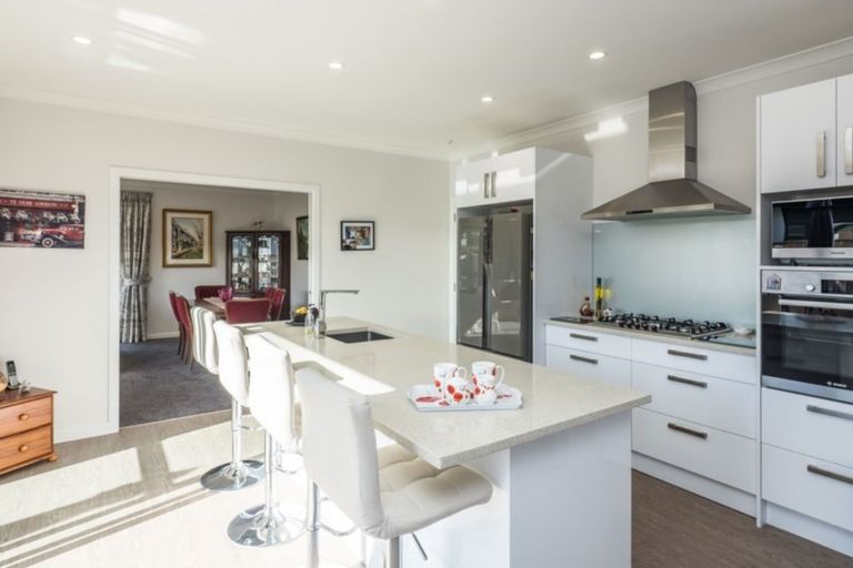 Photo of property in 12 Christow Court, Paraparaumu, 5032