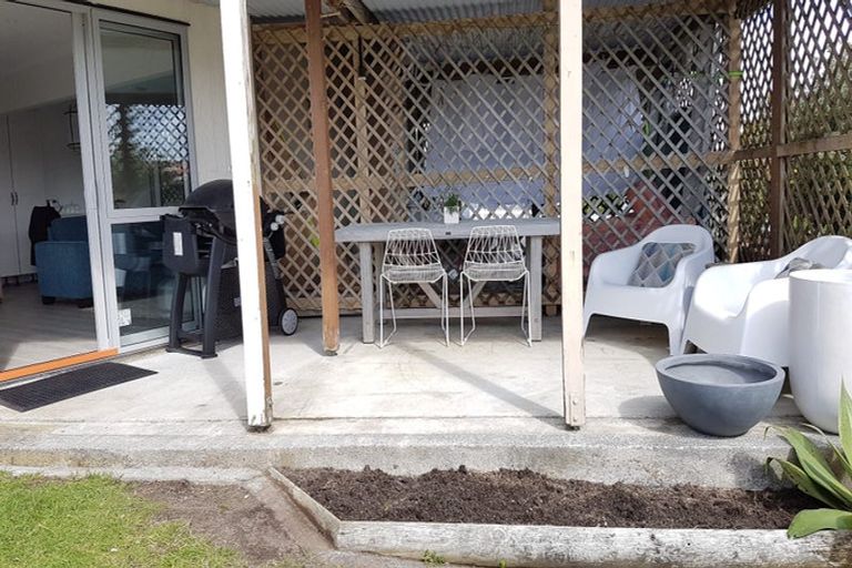 Photo of property in 3 Caroline Heights, Omaha, 0986