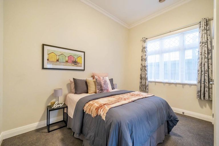 Photo of property in 22 Elizabeth Street, Petone, Lower Hutt, 5012