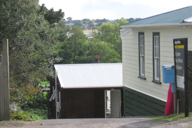 Photo of property in 1/47 Newington Road, Henderson, Auckland, 0612