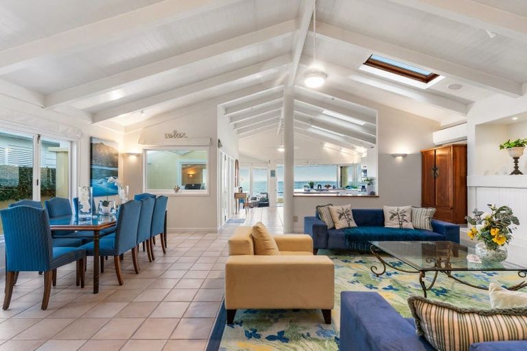 Photo of property in 9a Holiday Road, Milford, Auckland, 0620