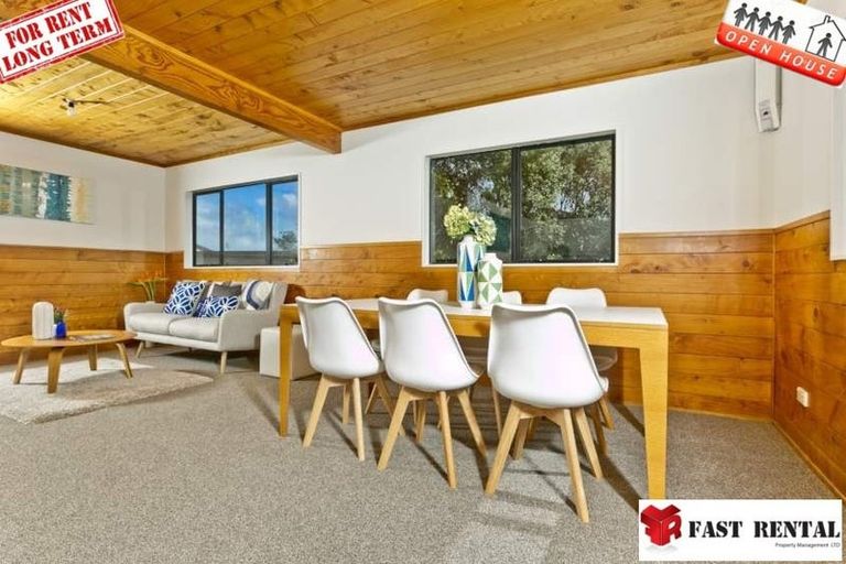 Photo of property in 1/107 Mokoia Road, Birkenhead, Auckland, 0626