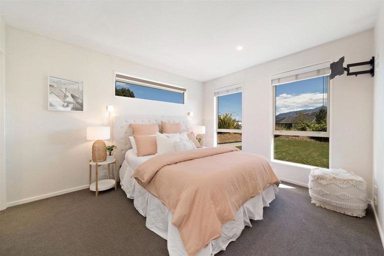 Photo of property in 76 Risinghurst Terrace, Lower Shotover, Queenstown, 9304