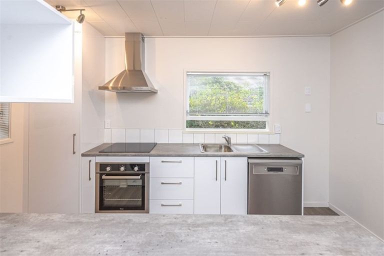 Photo of property in 73b Great North Road, Saint Johns Hill, Whanganui, 4501