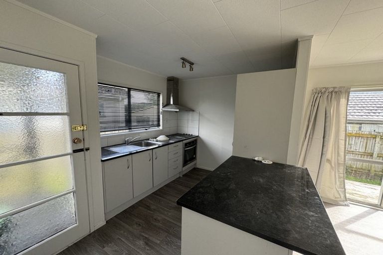 Photo of property in 49 Burundi Avenue, Clendon Park, Auckland, 2103