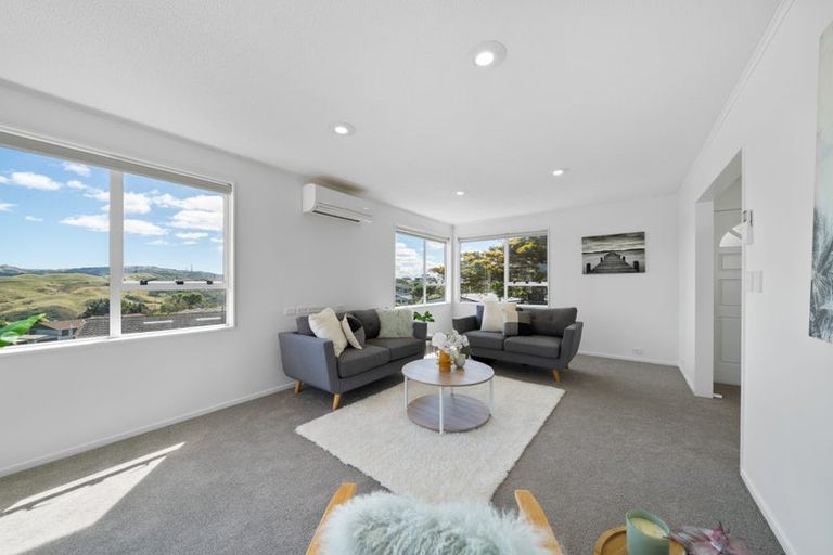 Photo of property in 4 Maraval Crescent, Grenada Village, Wellington, 6037