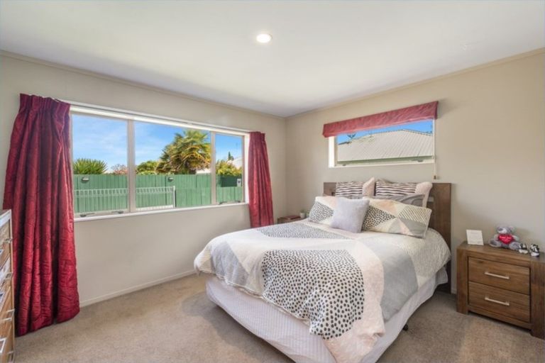 Photo of property in 7 Bouverie Crescent, Flagstaff, Hamilton, 3210