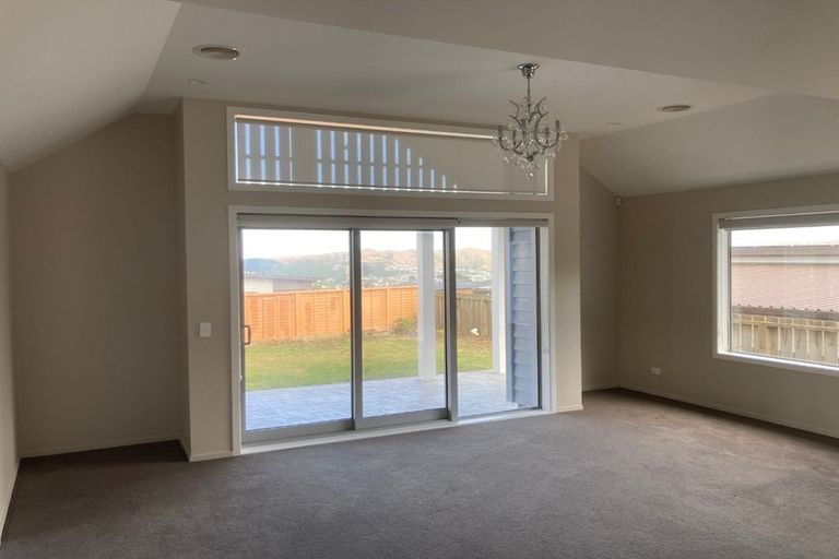 Photo of property in 57 Red Beech Avenue, Woodridge, Wellington, 6037