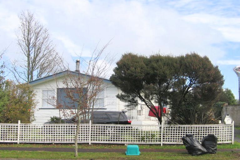 Photo of property in 19 Lilac Street, Melville, Hamilton, 3206