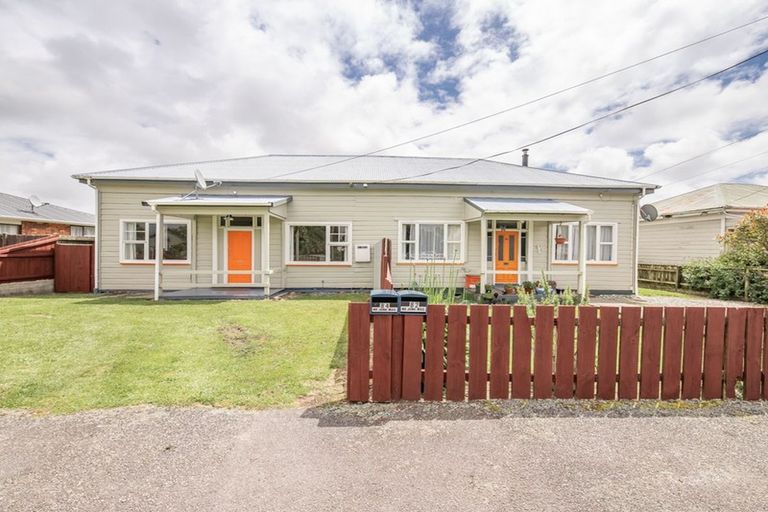 Photo of property in 82-84 Queen Street, Westport, 7825