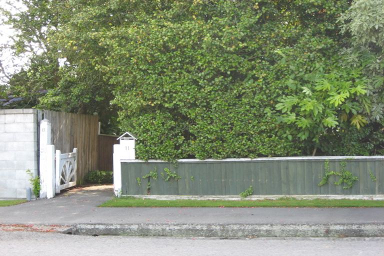 Photo of property in 11 Jacksons Road, Merivale, Christchurch, 8014