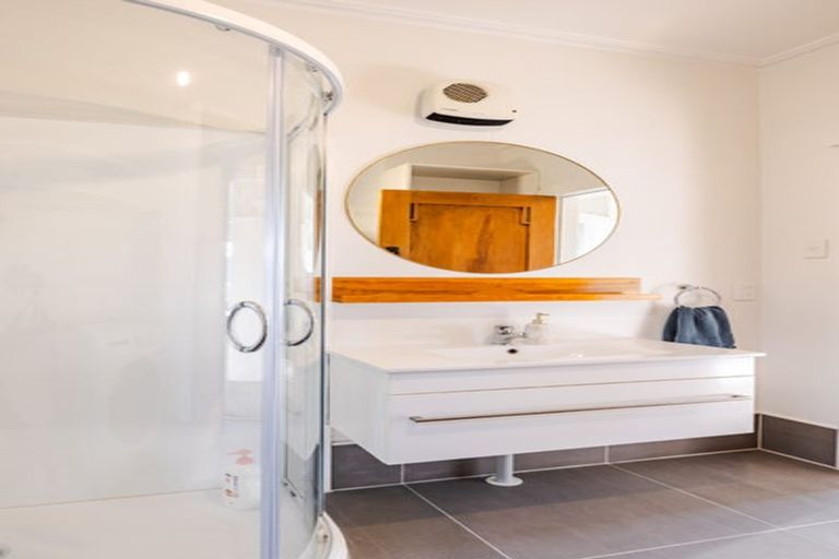 Photo of property in 15 Mataora Road, Kenmure, Dunedin, 9011