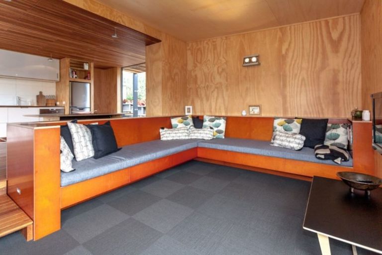 Photo of property in 118 Onemana Drive, Onemana, Whangamata, 3691