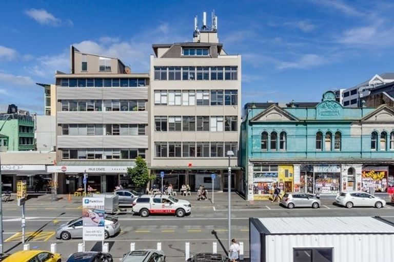 Photo of property in Masonic Bldg, 6/39 Ghuznee Street, Te Aro, Wellington, 6011
