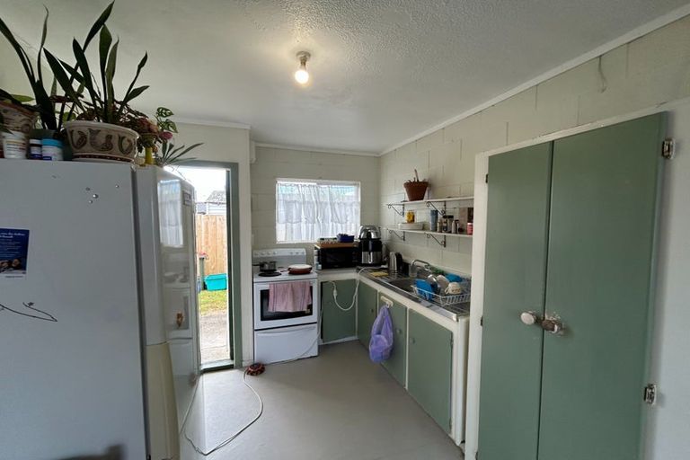 Photo of property in 15 Madill Street, Tuakau, 2121