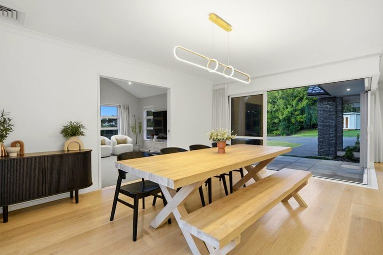 Photo of property in 343 Glenvar Road, Long Bay, Auckland, 0630