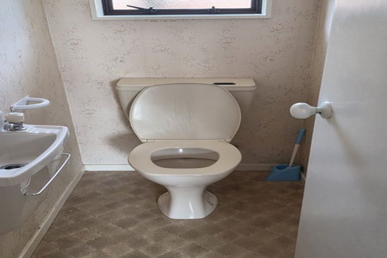 Photo of property in 1/47 South Road, Blagdon, New Plymouth, 4310