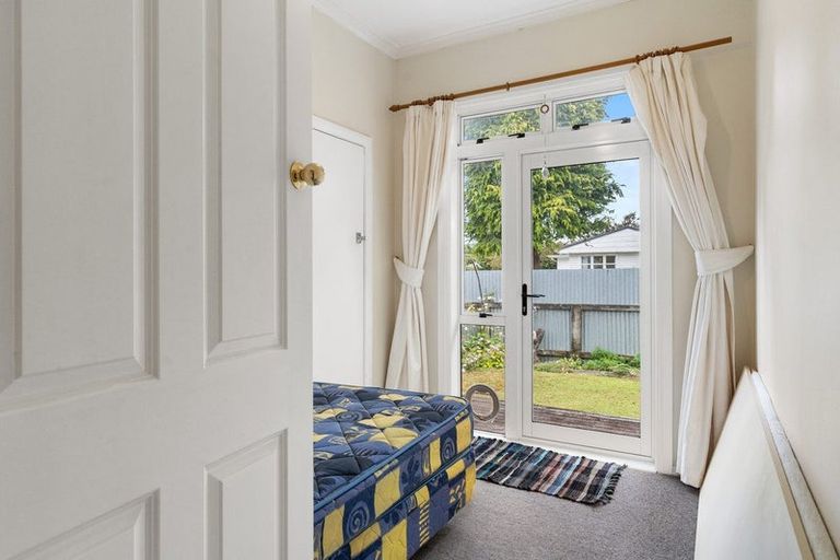 Photo of property in 59 Kent Street, Carterton, 5713