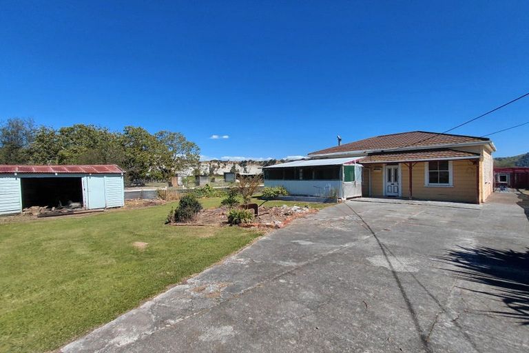 Photo of property in 16 Raumaewa Road, Mangaweka, 4797