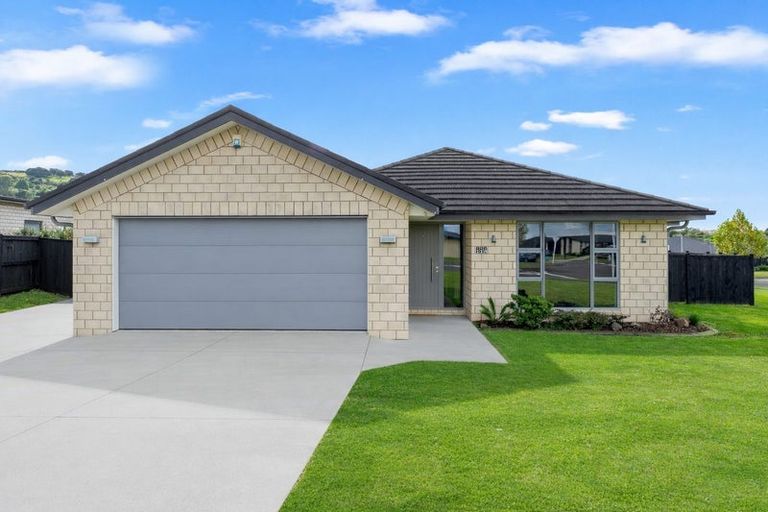 Photo of property in 118 Hillpark Drive, Pokeno, 2402