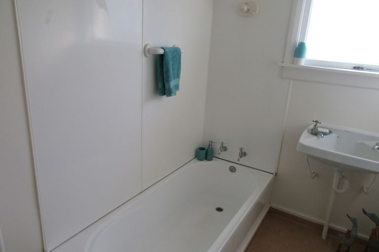 Photo of property in 6 Elizabeth Street, Waimate, 7924