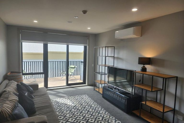 Photo of property in 303/2 Launch Road, Hobsonville, Auckland, 0616