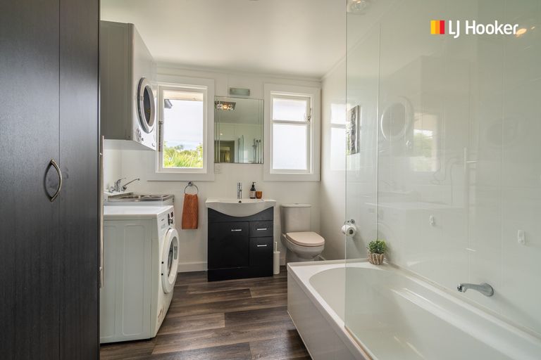 Photo of property in 128 Rosebank Avenue, Wakari, Dunedin, 9010