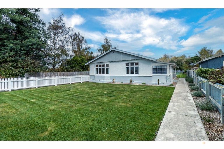 Photo of property in 17 Parsonage Road, Waimate, 7924