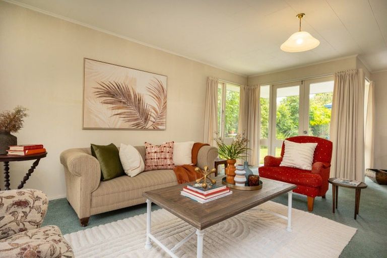 Photo of property in 17 Chilton Grove, Hokowhitu, Palmerston North, 4410