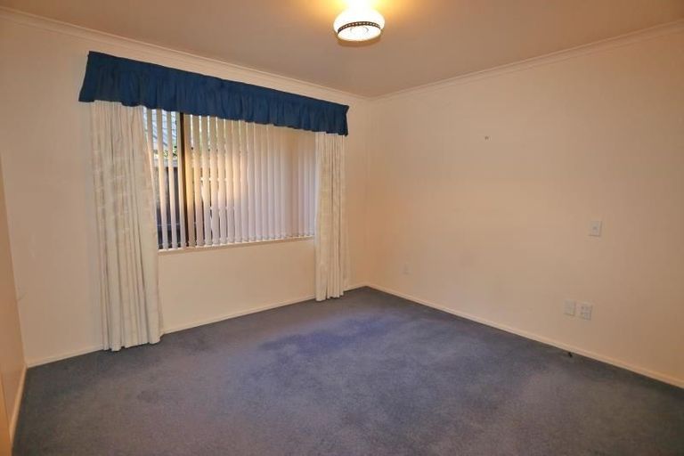 Photo of property in 37a Briarmont Street, Avondale, Christchurch, 8061