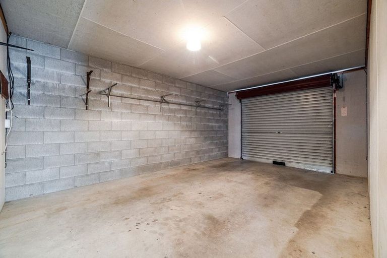 Photo of property in 46 Monrad Street, Highbury, Palmerston North, 4412