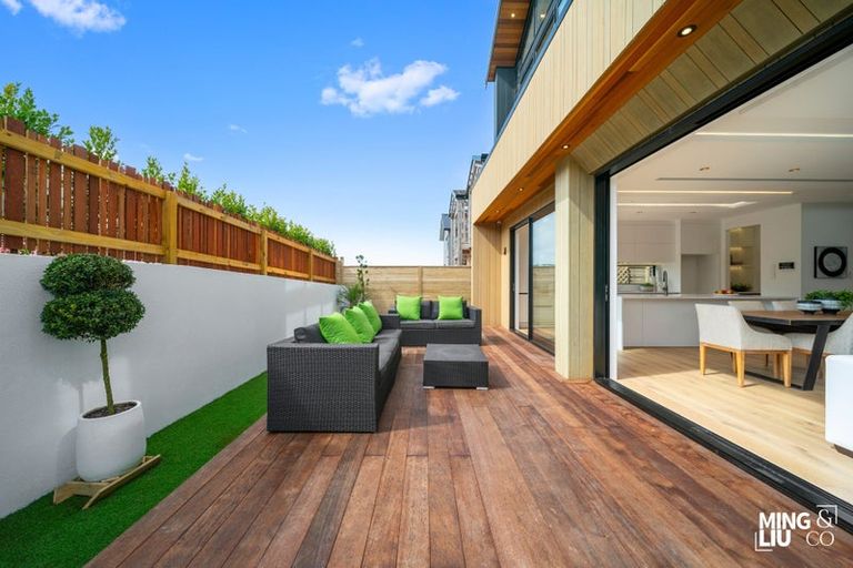 Photo of property in 34 Kumukumu Road, Long Bay, Auckland, 0630