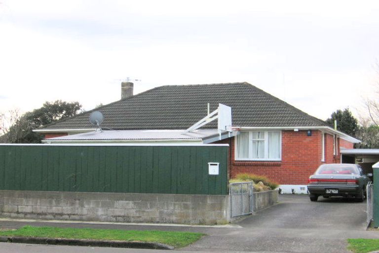 Photo of property in 3 Ayr Place, Hokowhitu, Palmerston North, 4410