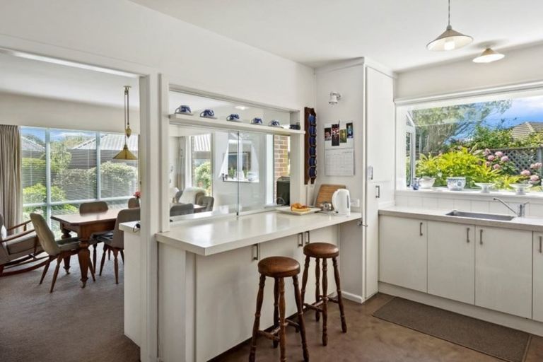 Photo of property in 7 Chilcombe Street, Ilam, Christchurch, 8041