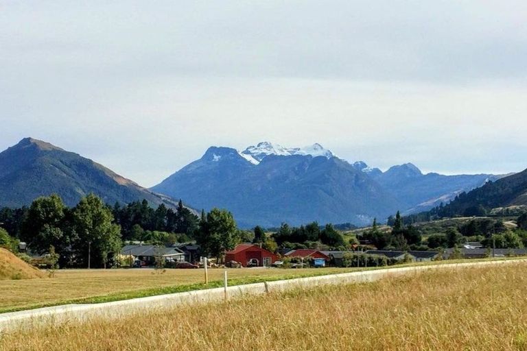 Photo of property in 11 Buckler Burn Street, Glenorchy, 9372