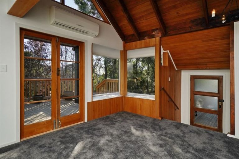 Photo of property in 4 Ball Lane, Redcliffs, Christchurch, 8081