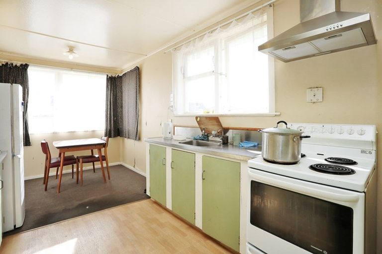 Photo of property in 15 Rothesay Place, Rockdale, Invercargill, 9812