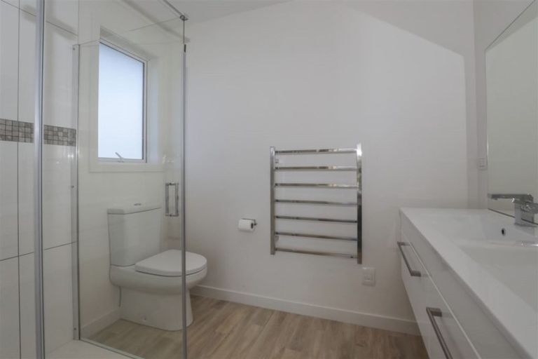 Photo of property in 40 Quinnat Street, Albert Town, Wanaka, 9305